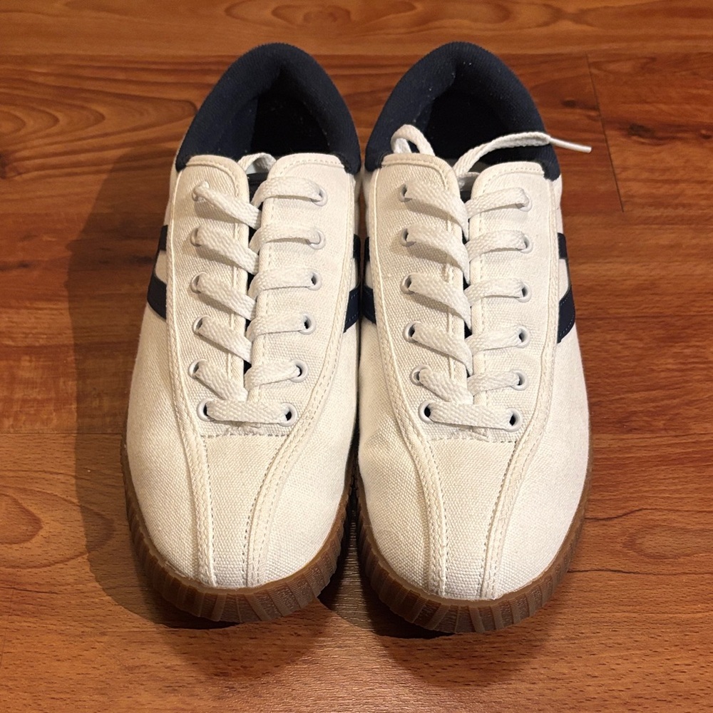 Tretorn Nylite Plus Canvas Sneakers – White/Navy – Women’s Size 9m